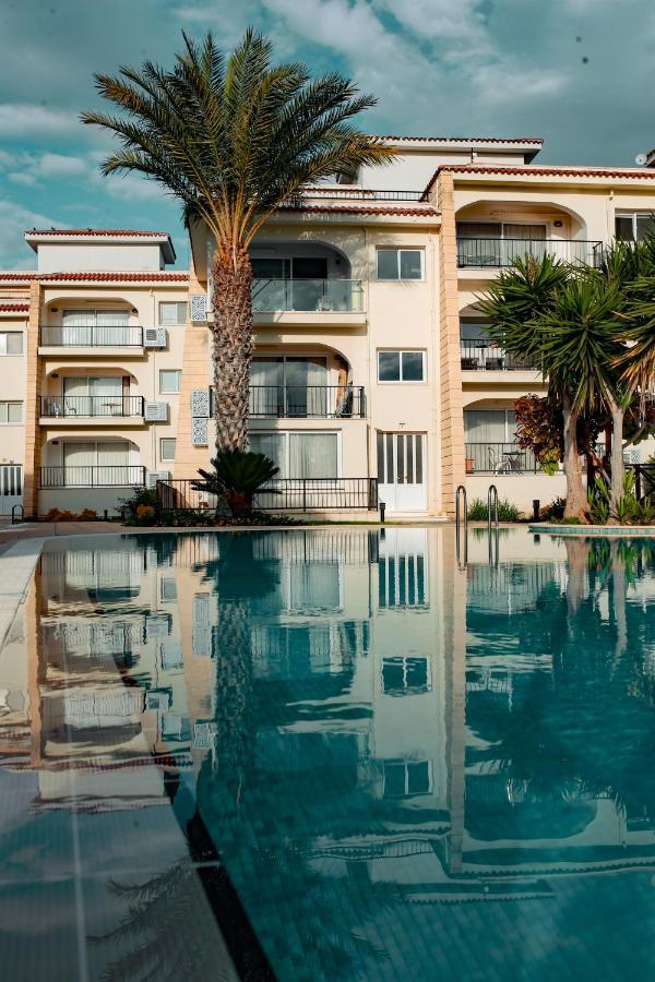 Fantastic 4 Cyprus First Line Beachfront Boghaz 外观 照片